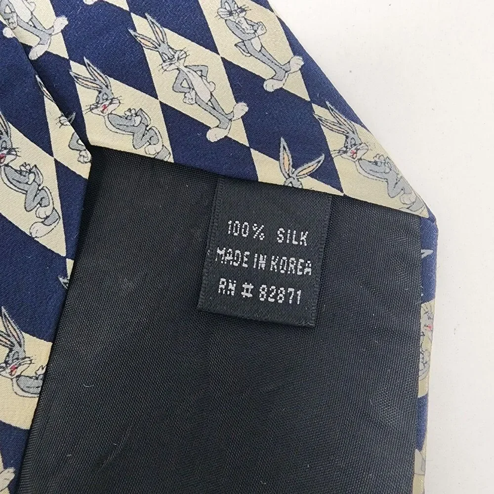 Vintage Warner Bros Studio Store Tie Mens Navy Bugs Bunny Silk Looney Tunes 90s